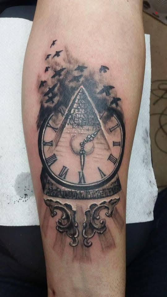 Detaljer og symboler — MAX TATTOO værk